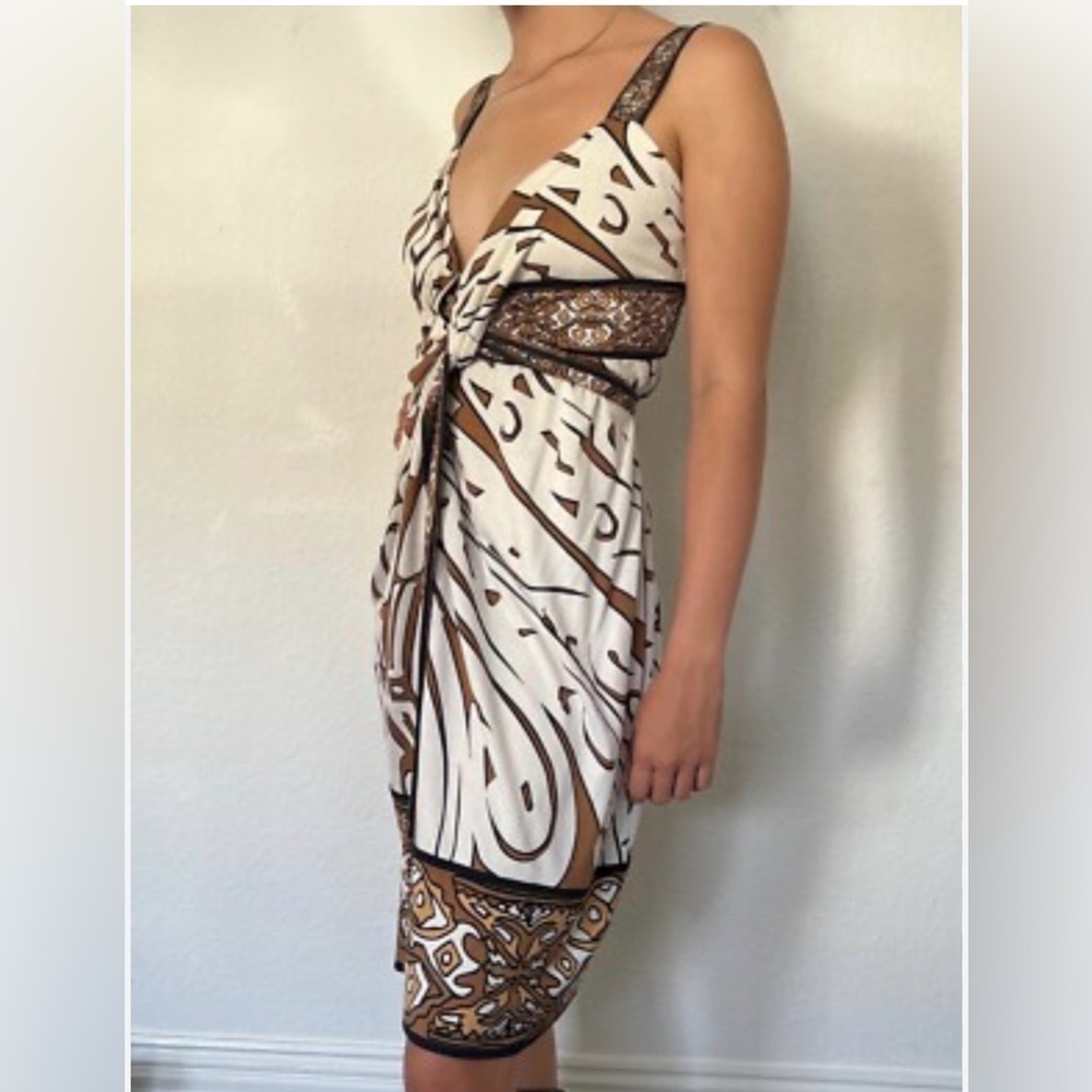 Dianne Von Furstenburg - Brown Ivory Tokalau 100% Silk Wrap Dress - 6 China